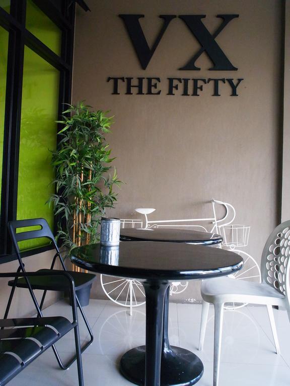 Vx The Fifty Pansiyon Bangkok Dış mekan fotoğraf