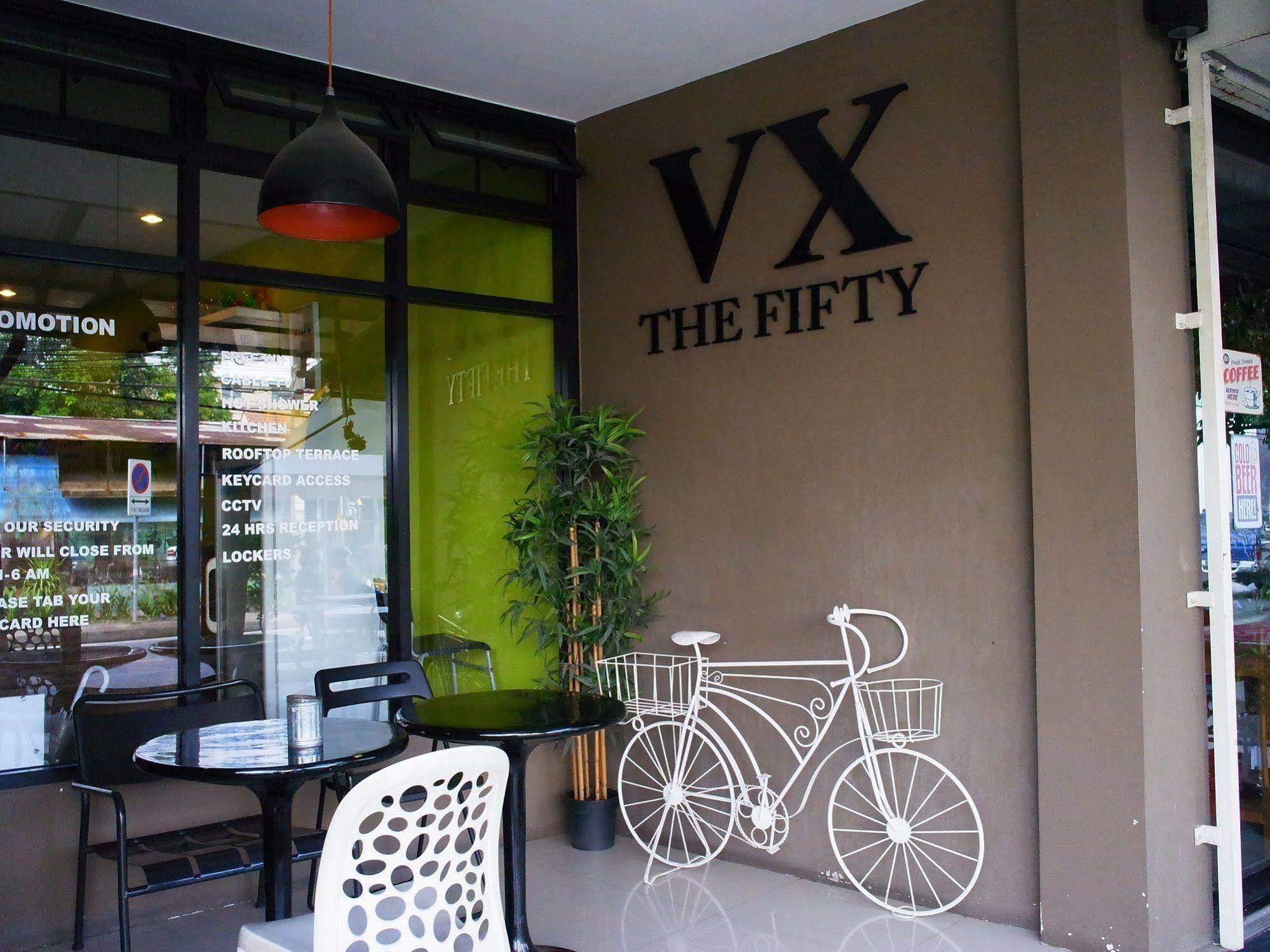 Vx The Fifty Pansiyon Bangkok Dış mekan fotoğraf